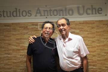 PCL Radio estrena programación e inmortaliza a Antonio Uche (Foto TA)